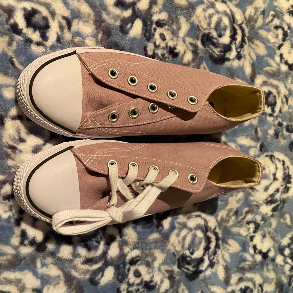 Women’s Airwalks